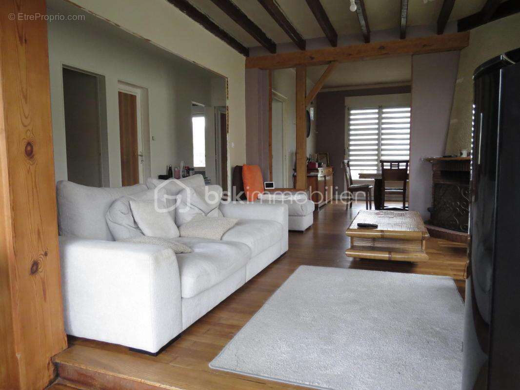 Maison à CERIZAY