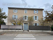 Appartement à ROBION