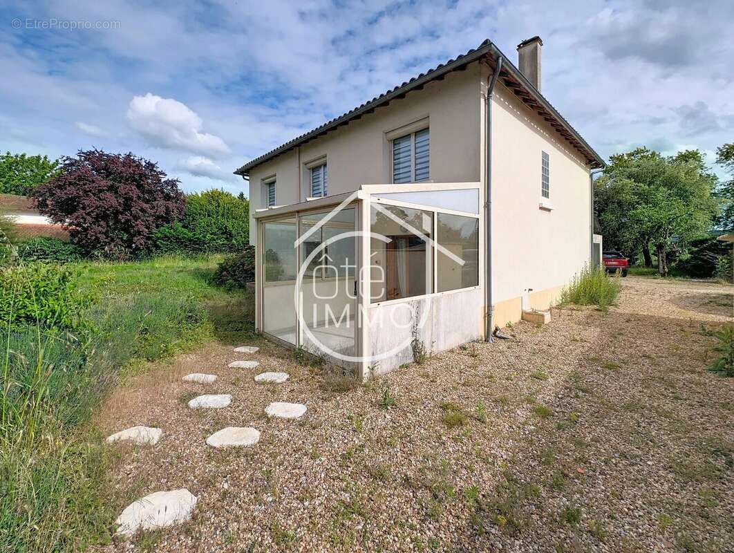 Maison à SAINT-LAURENT-DES-VIGNES