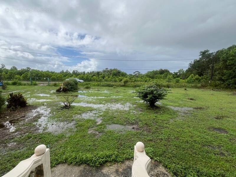 Maison à MONTSINERY-TONNEGRANDE