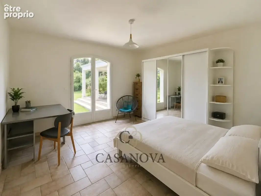 Les Vautes  Villa familiale 4 chambres avec piscine et grand terrain - photo 10