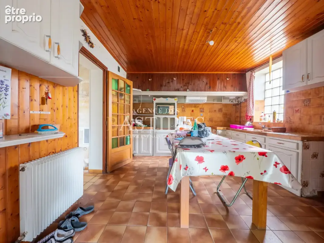 Maison en pierre avec grande dépendance de 200m2 - photo 6