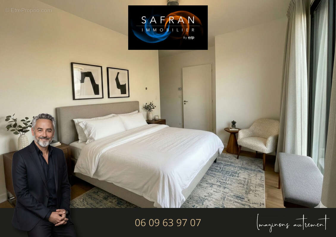 Chambre 1 R1 - Maison à DECINES-CHARPIEU