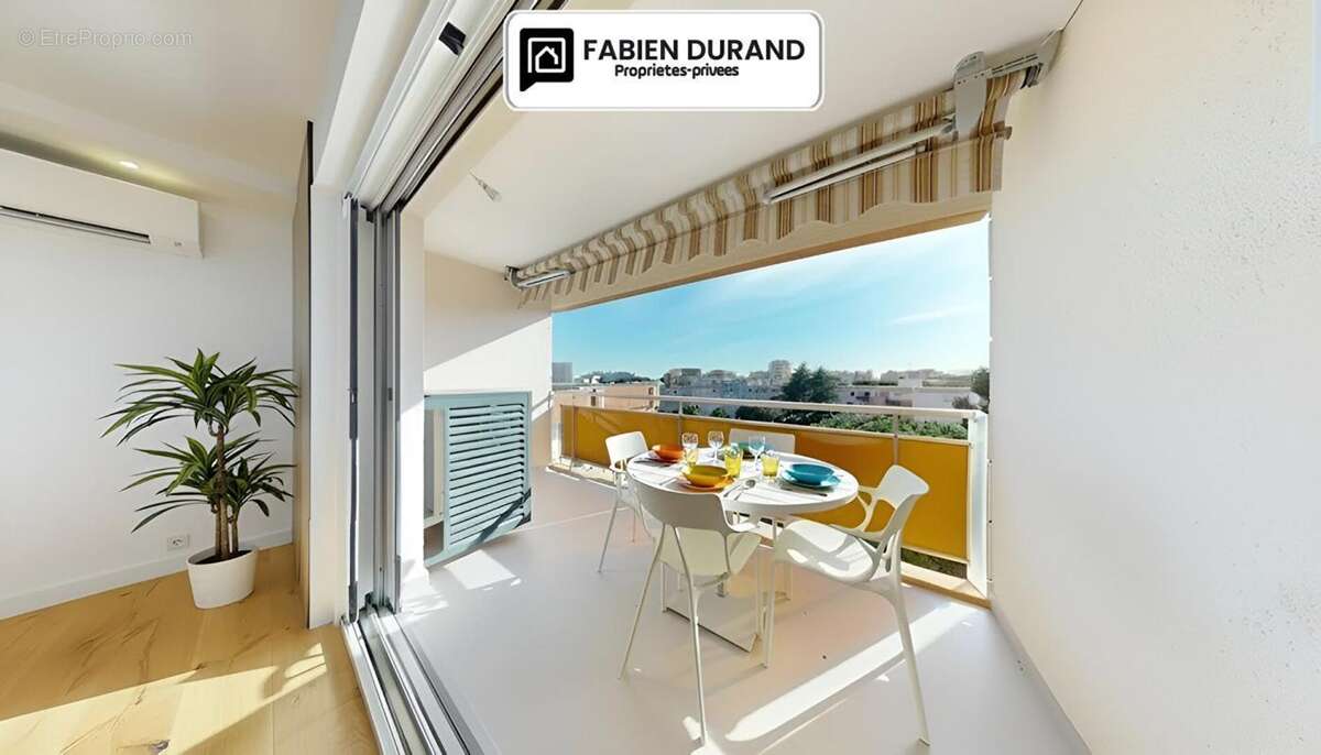 Appartement Unique à Frejus  Plage 3 pièce(s) 70 m2 avec Garage Cave Parking - photo 2