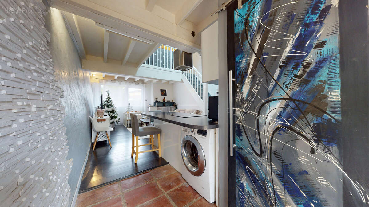 Maison à LABARTHE-SUR-LEZE