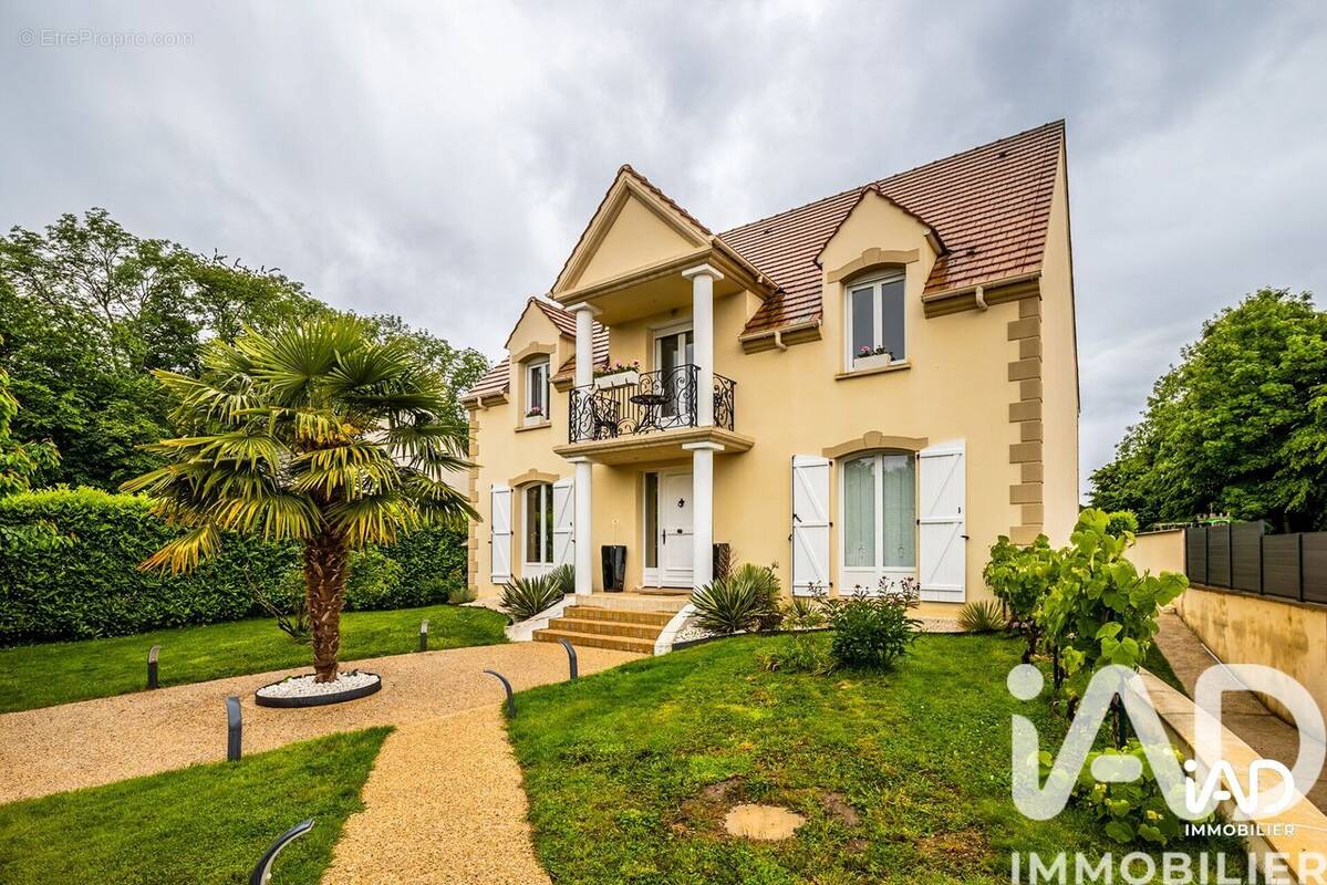 Photo 1 - Maison à SAINTE-GENEVIEVE