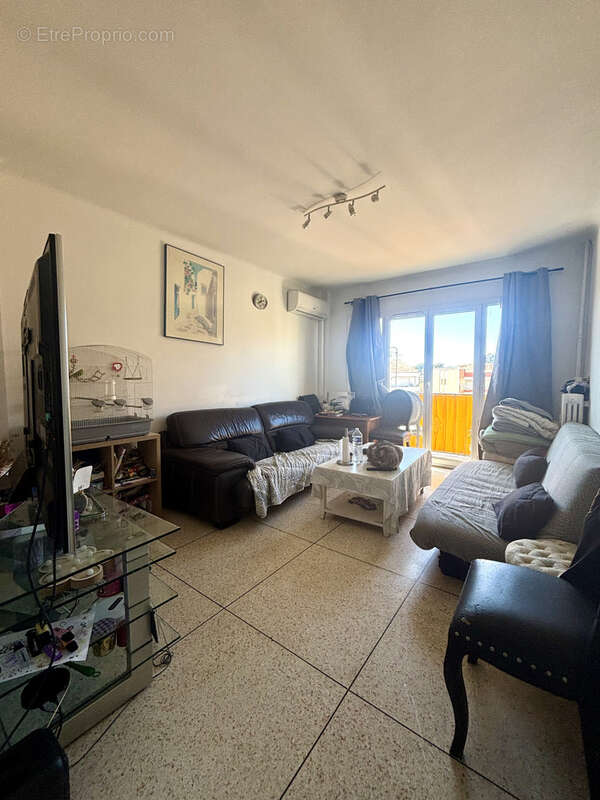 Appartement à LE CANNET