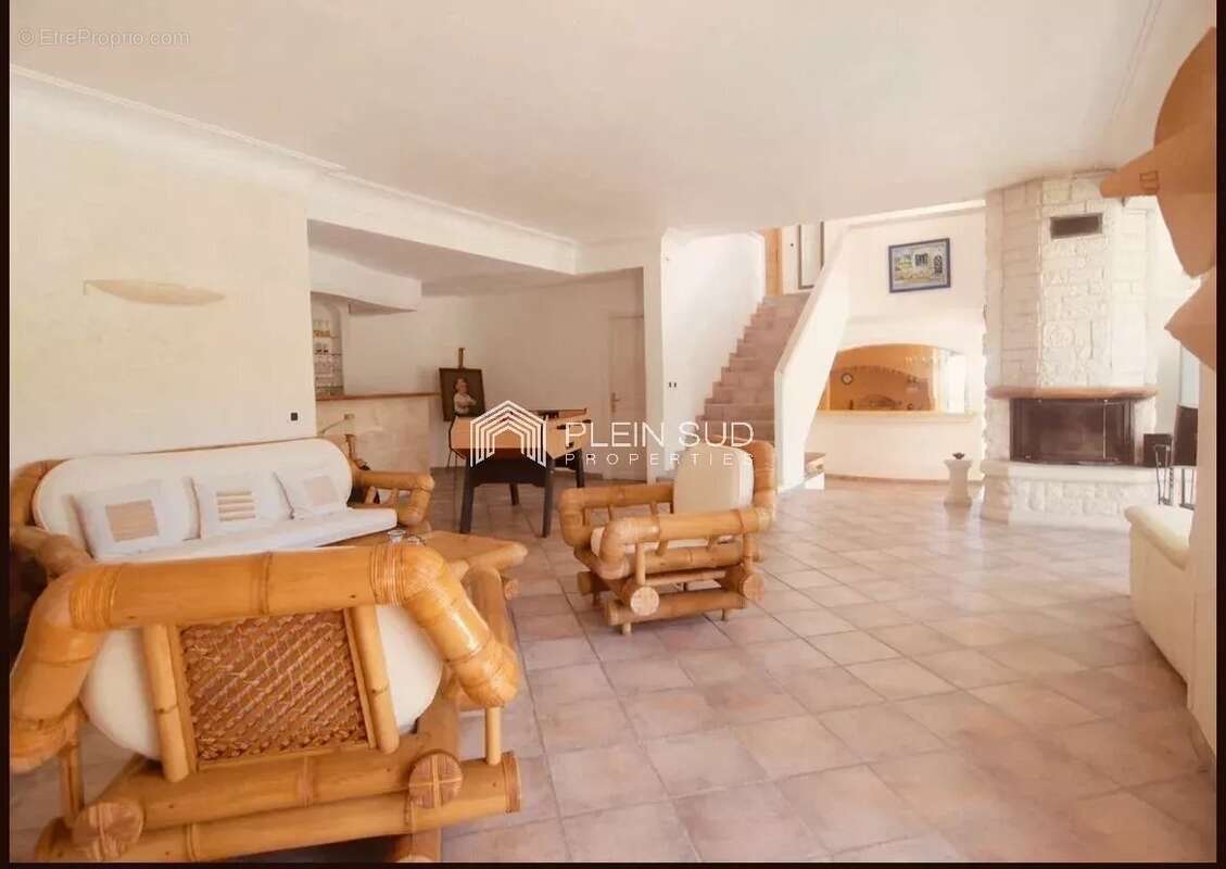 Villa vue mer au calme absolu ! Secteur recherché - photo 6