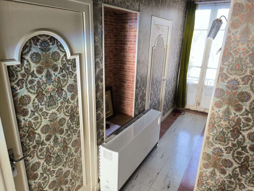 Maison à OUROUX-EN-MORVAN