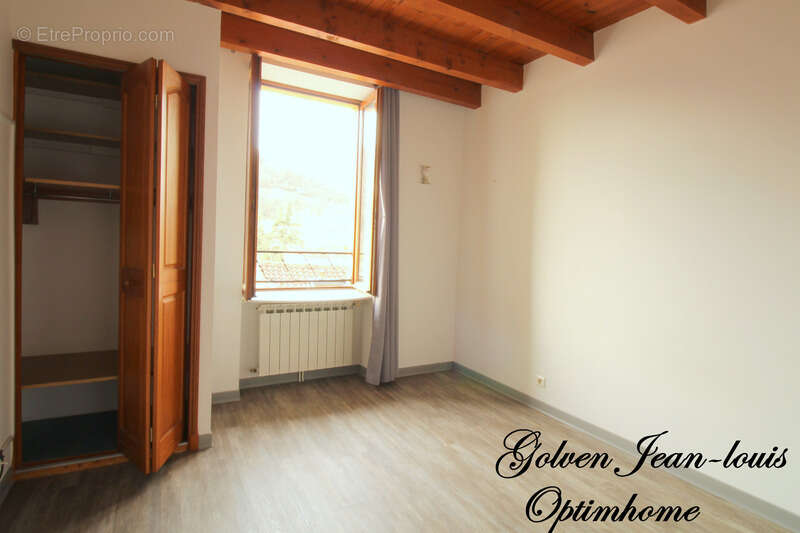 Appartement à SAINT-AFFRIQUE