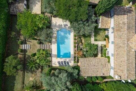 Maison 280 m² à Valbonne  - photo 3