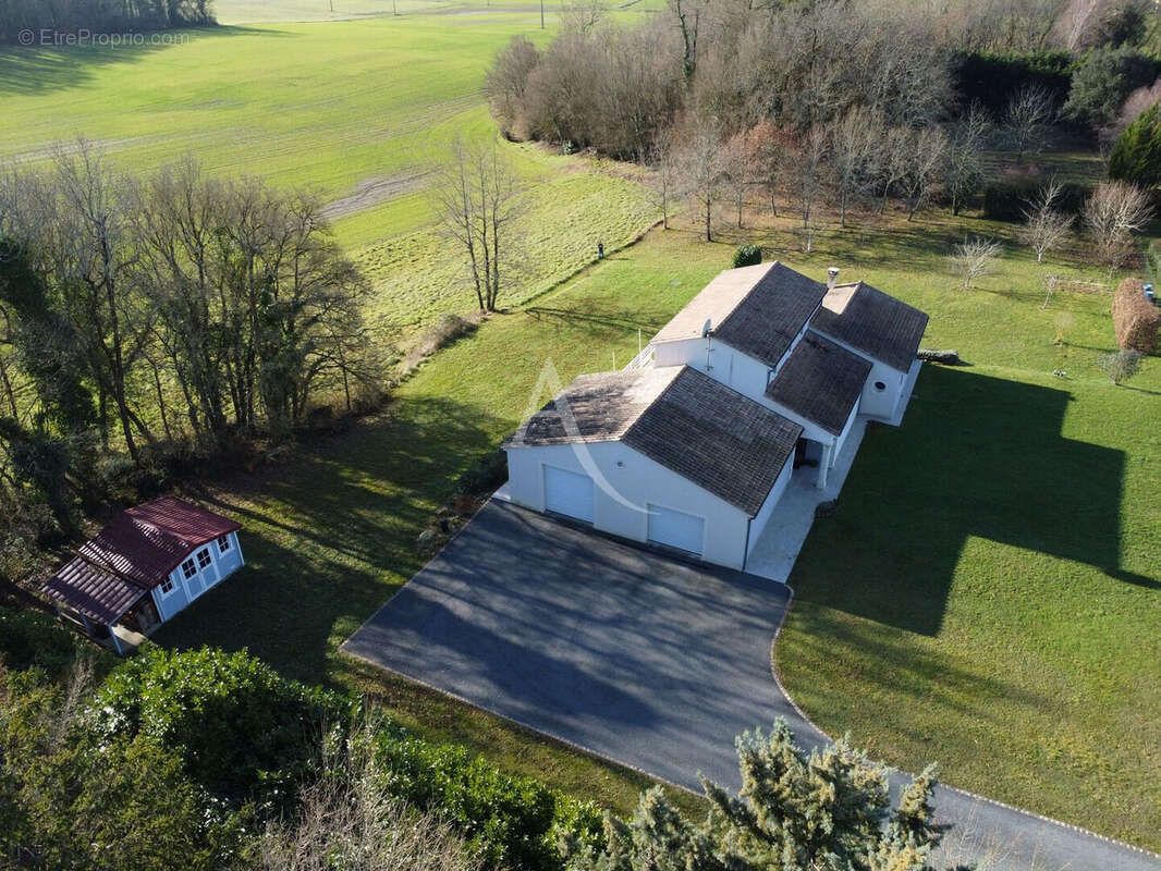 Maison à GUITINIERES