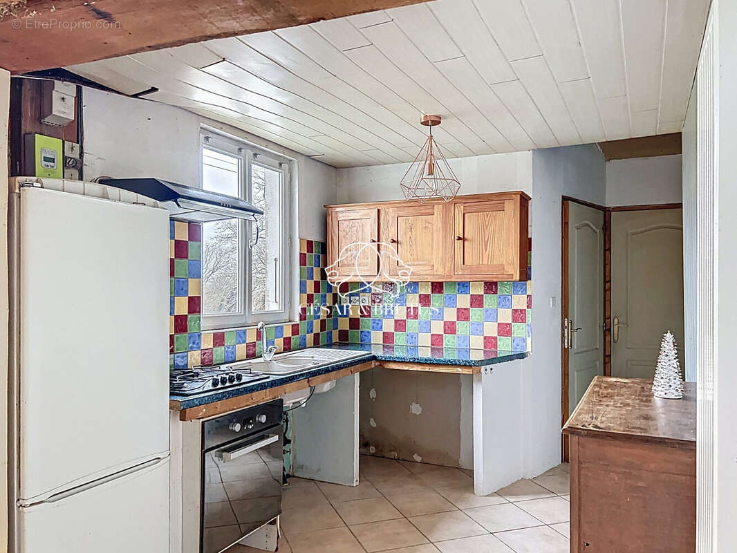 Maison à SEMUR-EN-BRIONNAIS