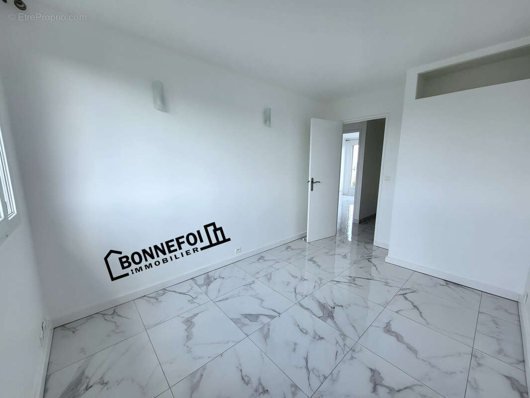 Appartement à CHAMPIGNY-SUR-MARNE