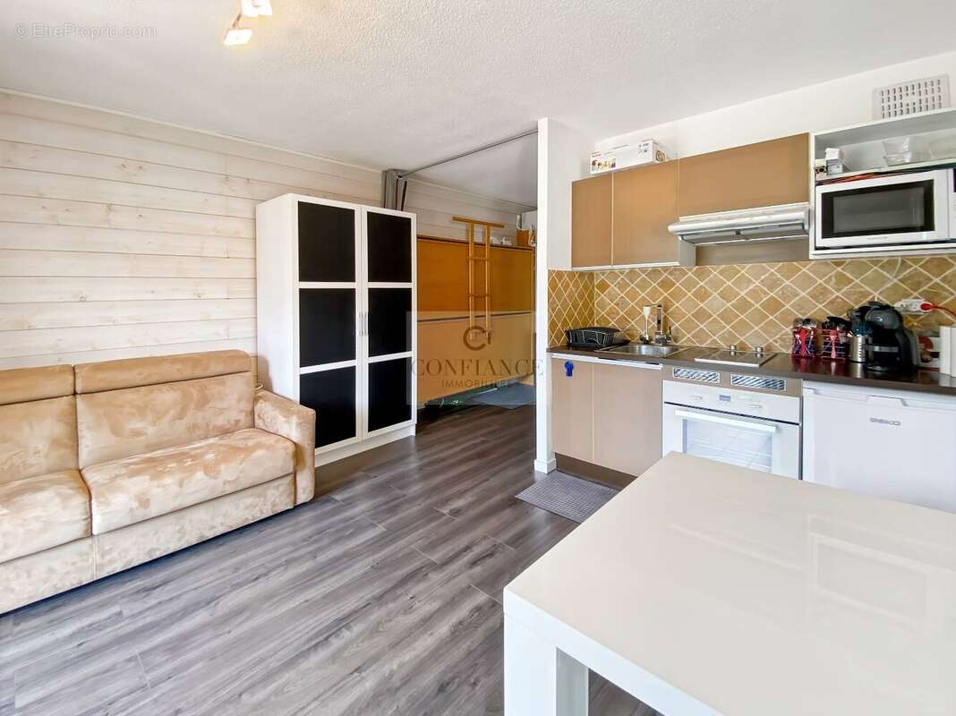 Appartement à SAINT-ETIENNE-DE-TINEE