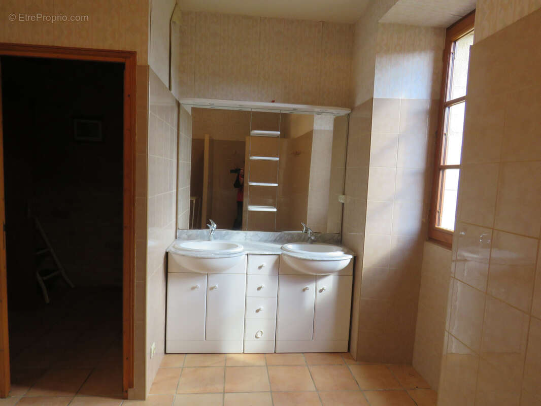 Maison à GRANGES-D'ANS
