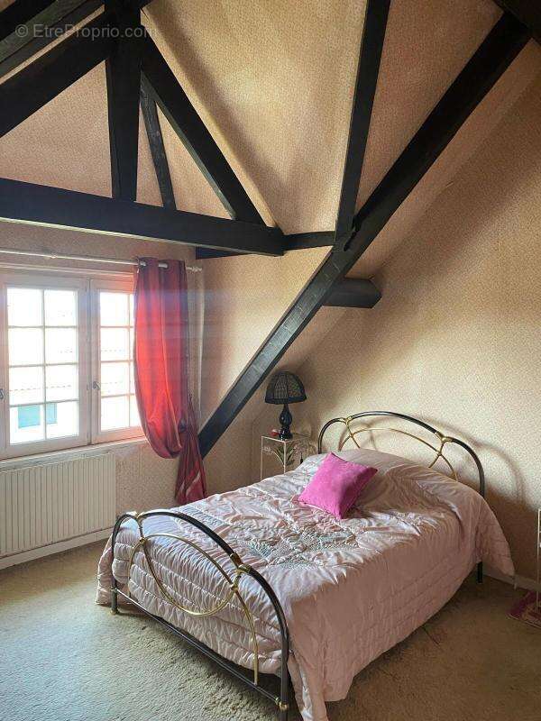 Maison à REPLONGES