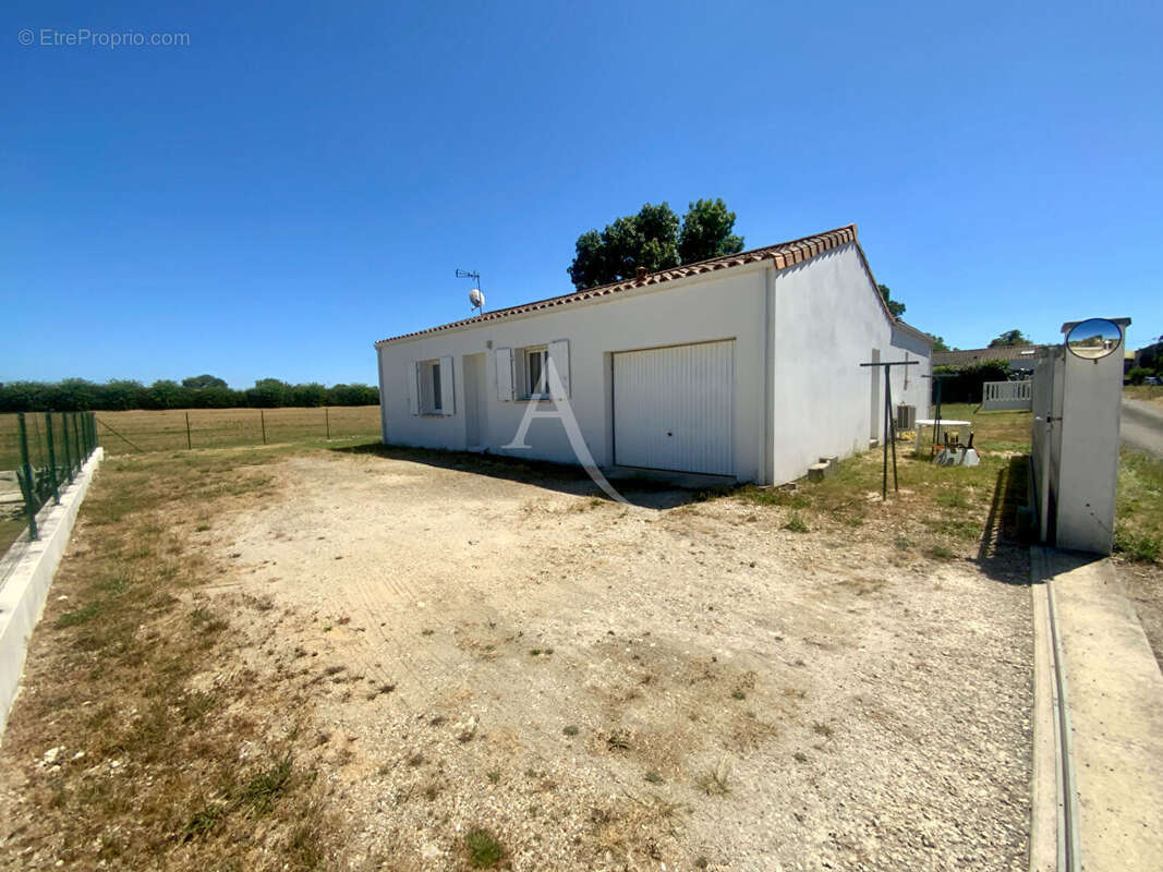 Maison Champagnolles 4 pièce(s) 98.5 m2 - photo 12