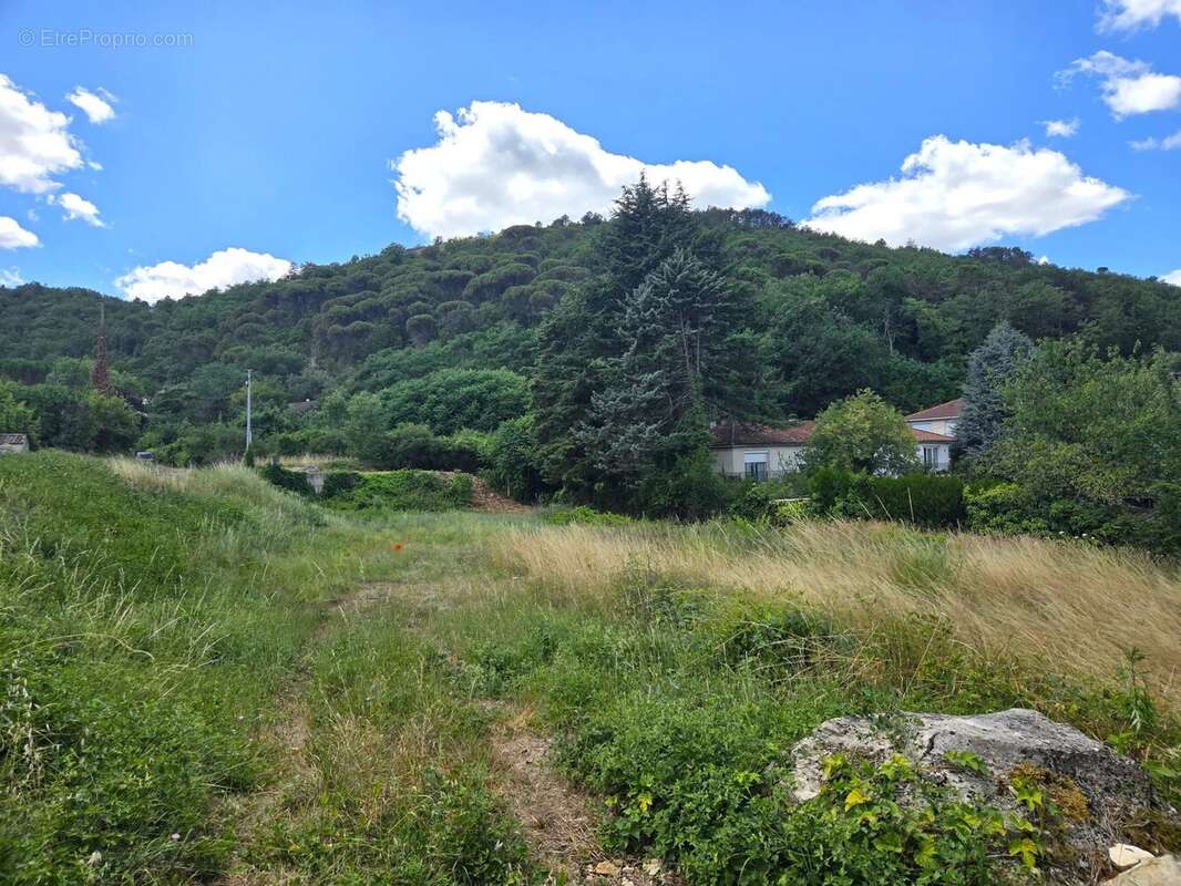 Terrain à CAHORS