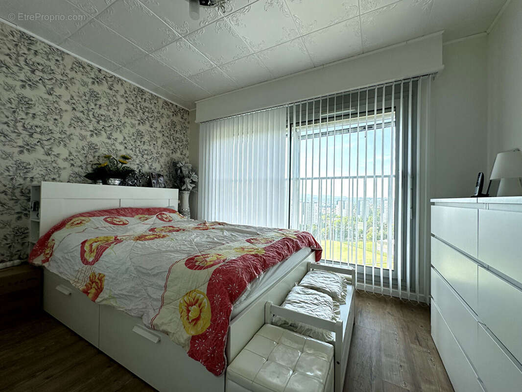 Appartement à VENISSIEUX