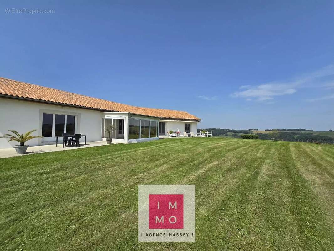 Maison à LANNEMEZAN