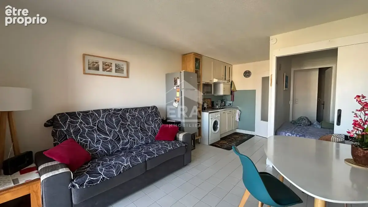 Appartement Frejus 1 pièce(s) 28.98 m2 - photo 2
