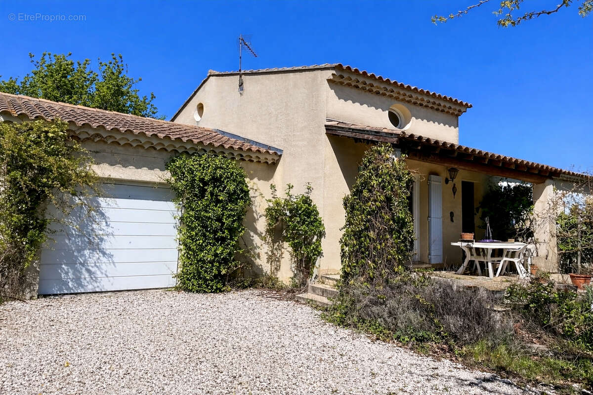 Maison à MOLLEGES