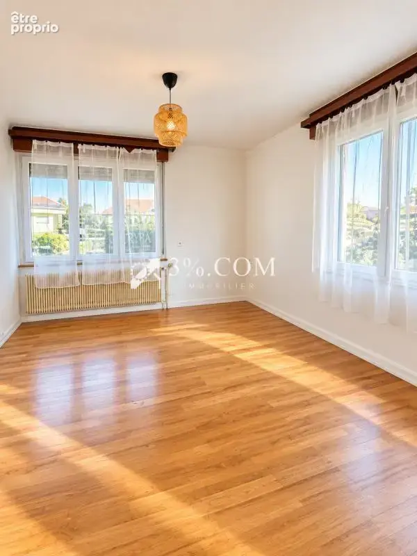 BITCHE  Maison de 138,45 m2 avec dépendances et terrain de 1 - photo 9