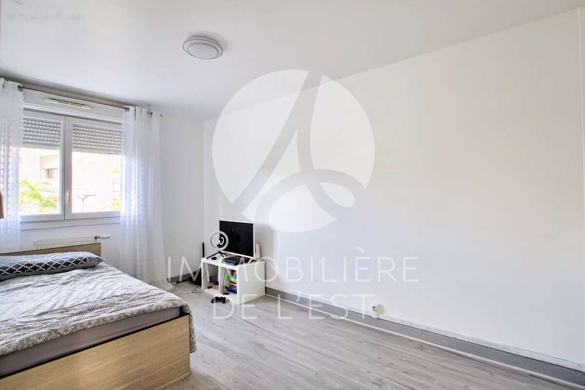 Appartement à LYON-8E