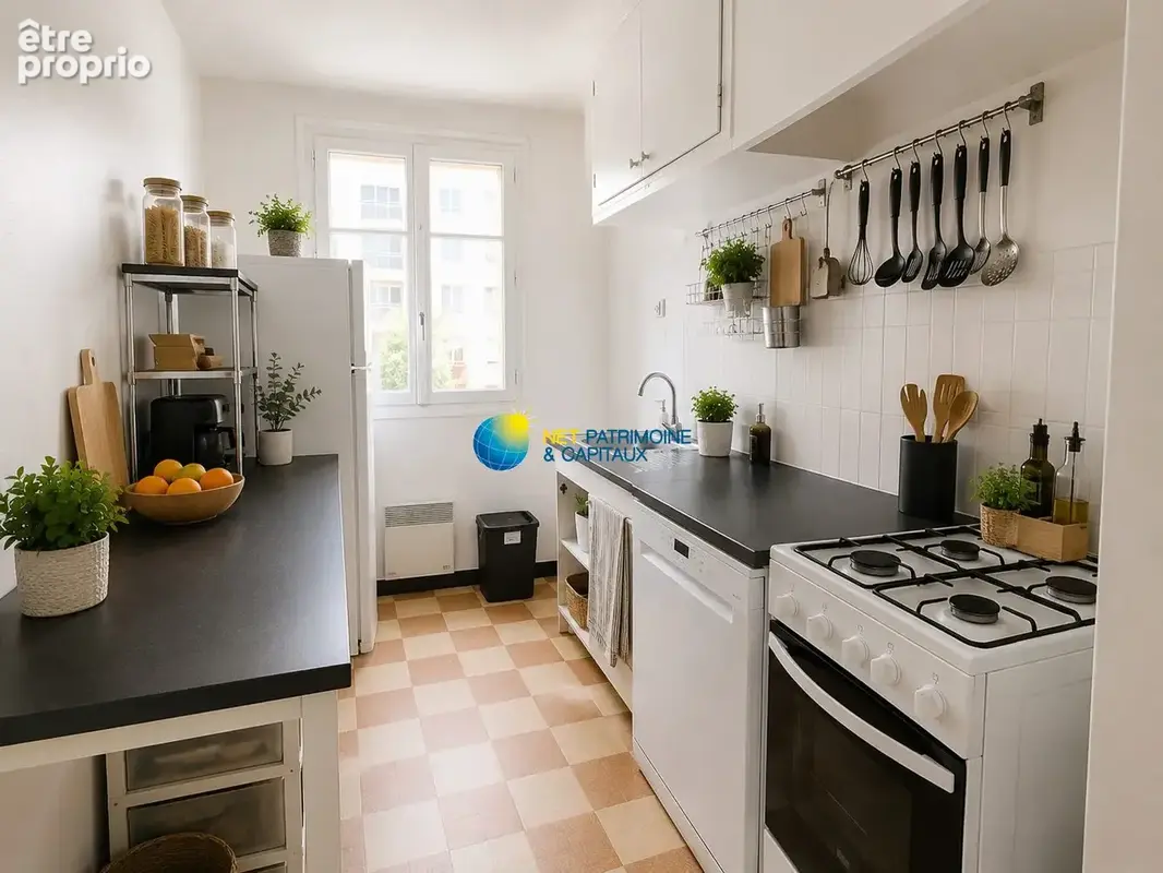Appartement 70 m² à Marseille-5e  - photo 4