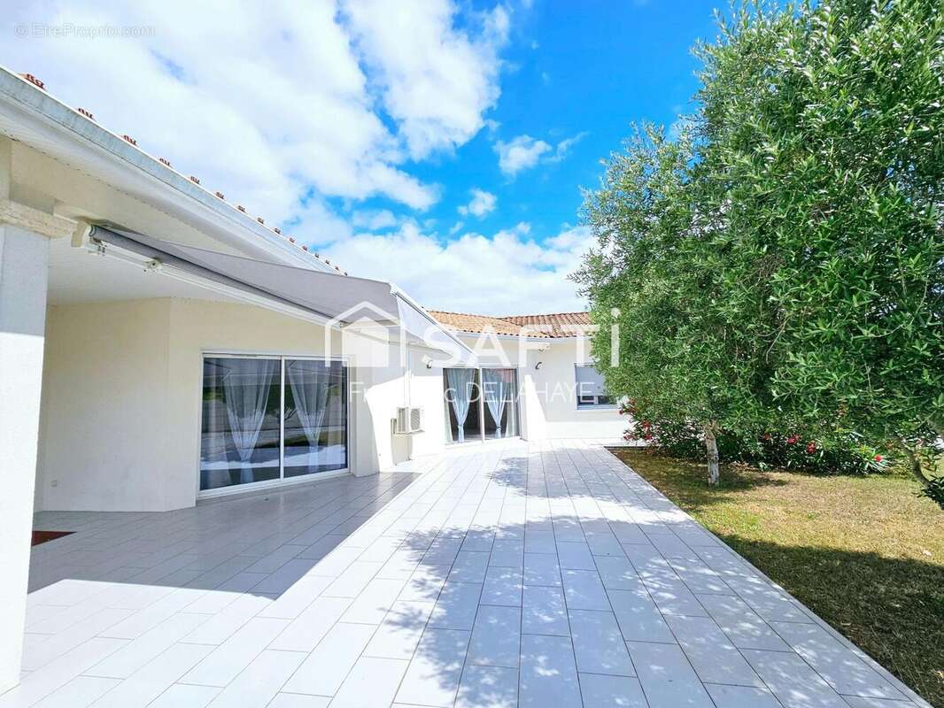 Photo 3 - Maison à PAREMPUYRE