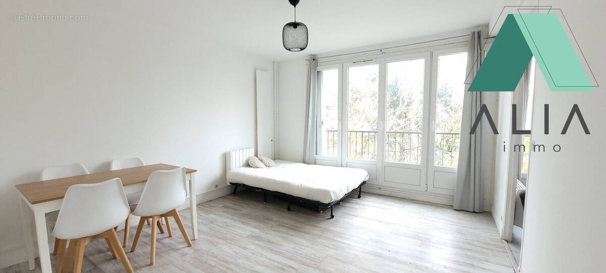 Appartement à VILLIERS-LE-BEL