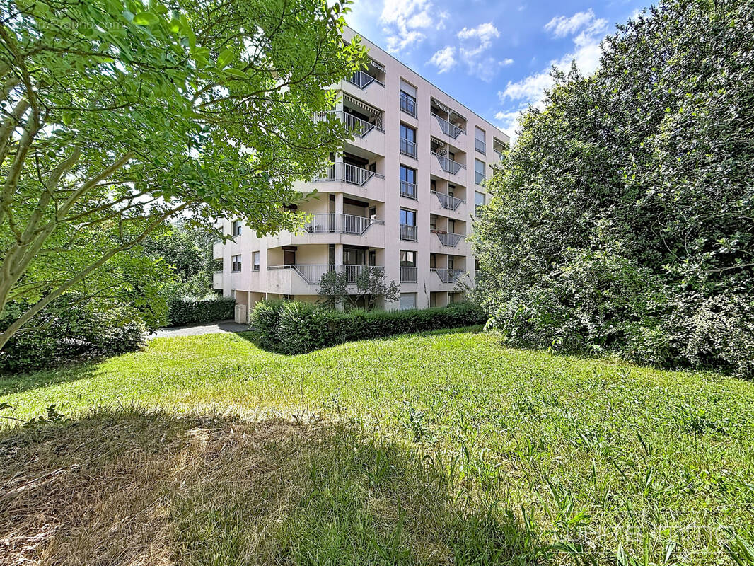 Appartement à LA MULATIERE