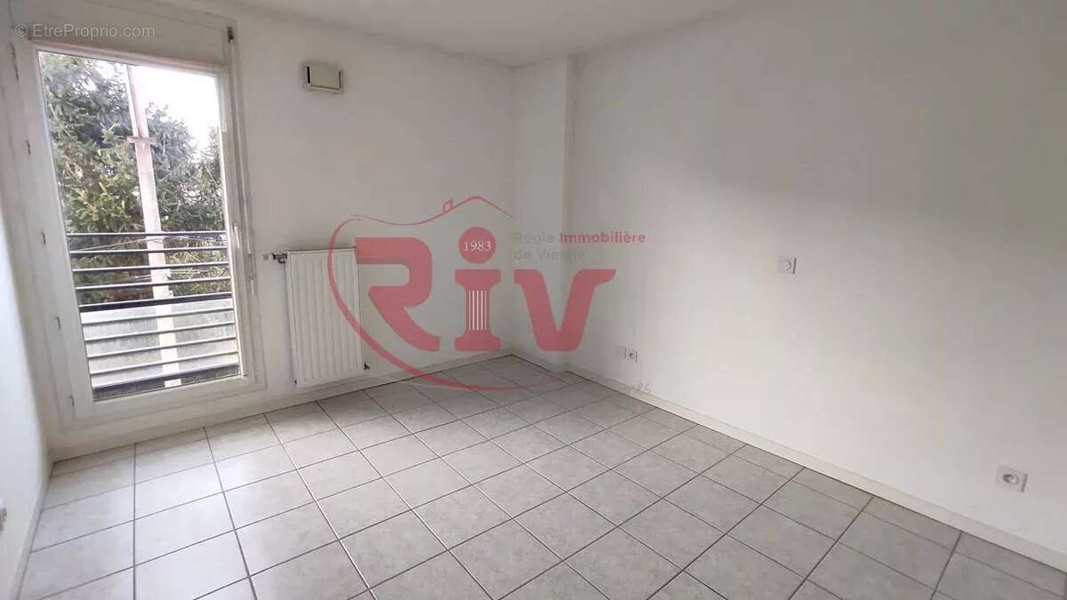 Appartement à SAINTE-COLOMBE