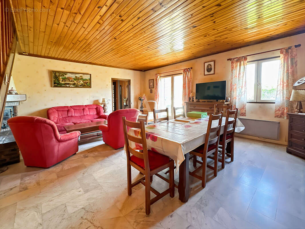 Maison à CARRIERES-SOUS-POISSY