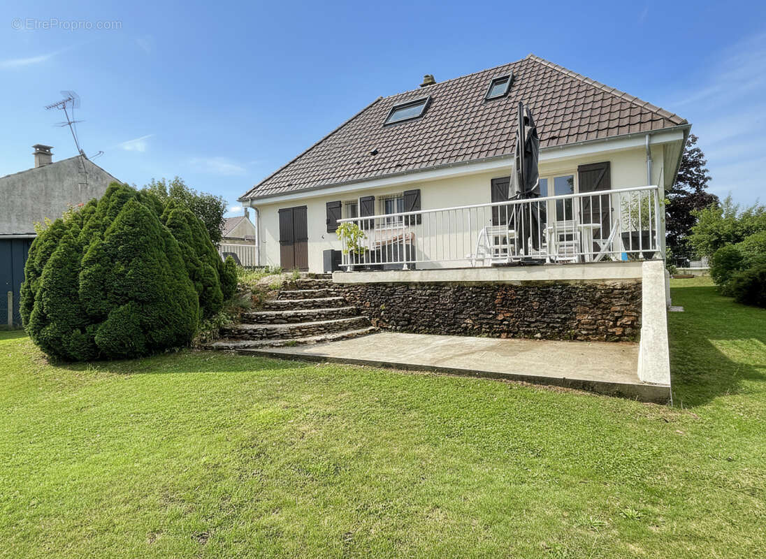 Maison à ORCEMONT