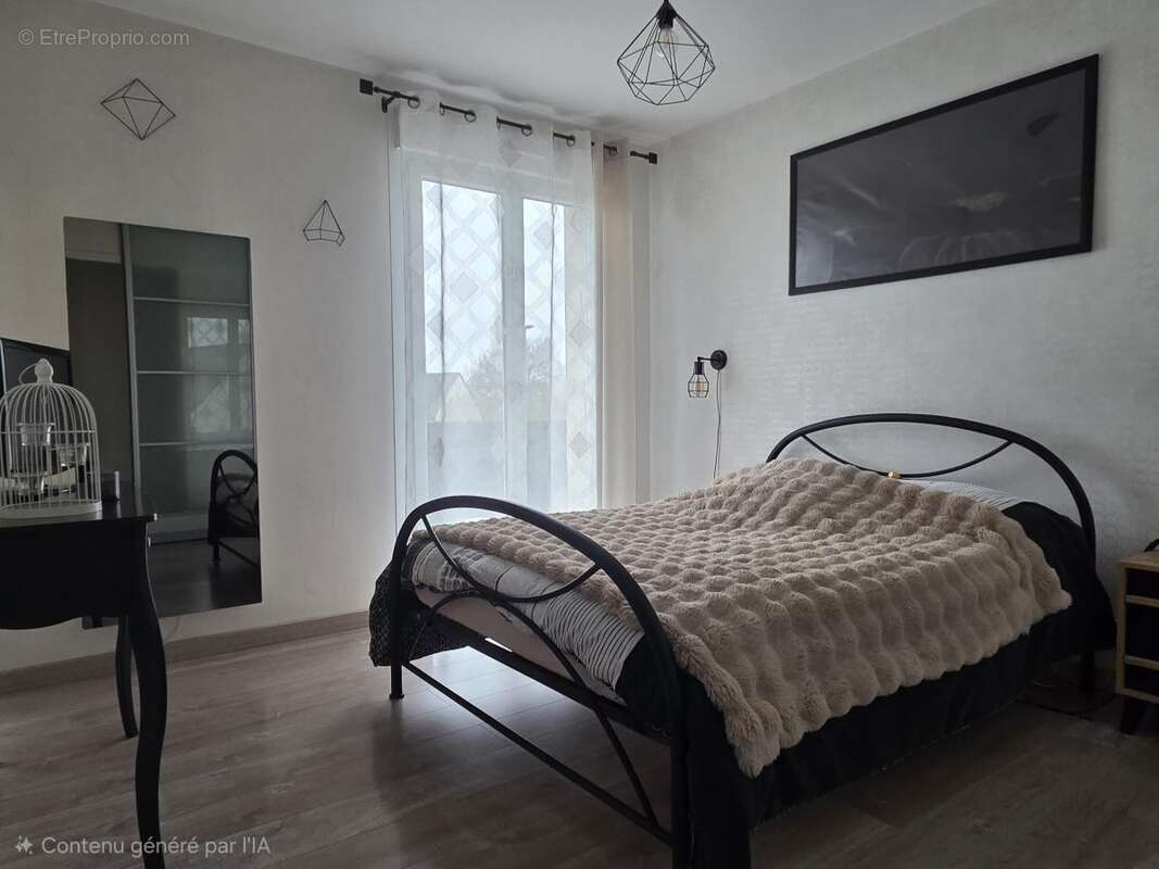 Maison à CHATEAU-GONTIER