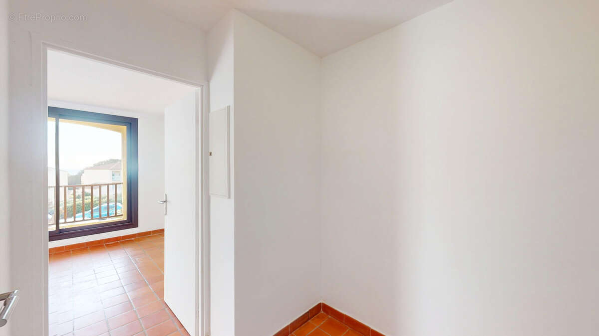 Appartement à SAUSSET-LES-PINS