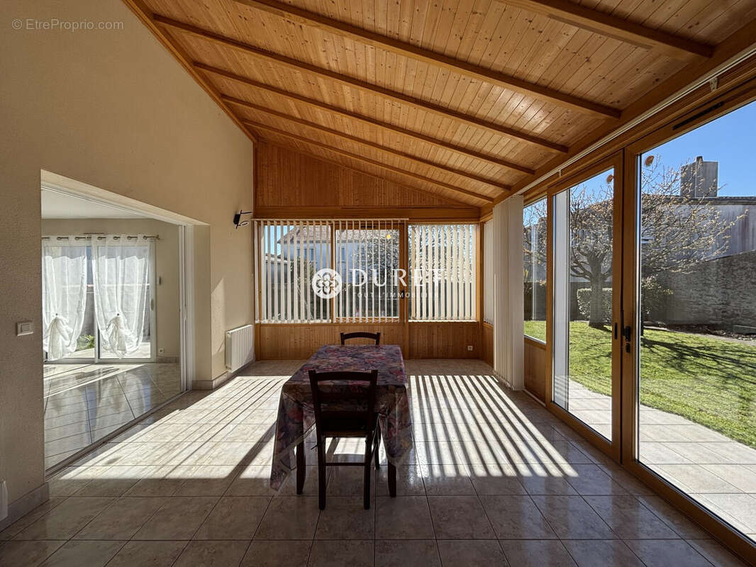 Maison à BOUSSAY
