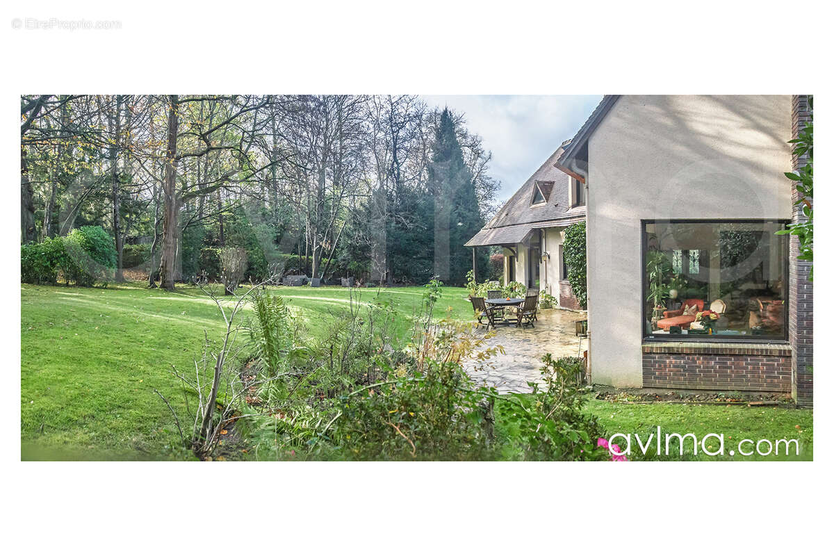 Maison à LOUVECIENNES