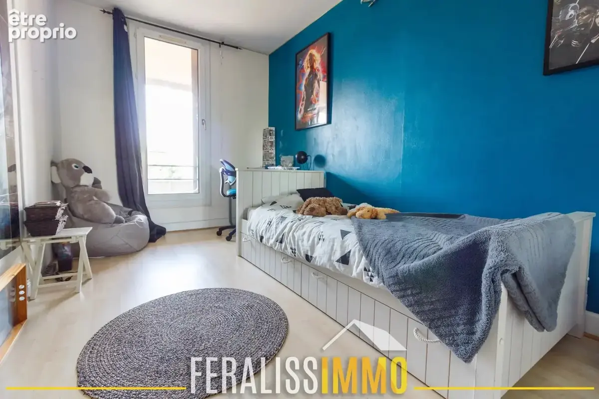 Très bel appartement F4, 3 chambres, seul sur le palier avec - photo 12