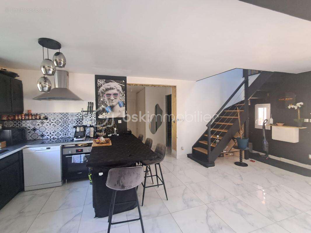 Maison recente -93m2 3 chambres terrain 1560m2 - photo 4