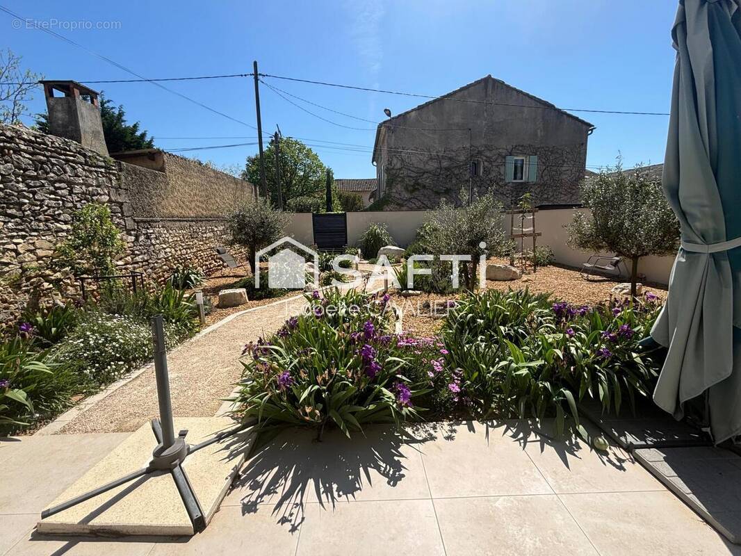 Photo 1 - Maison à MORIERES-LES-AVIGNON
