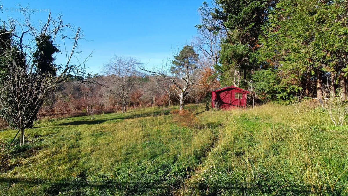 Maison à LA CHAPELLE-GONAGUET