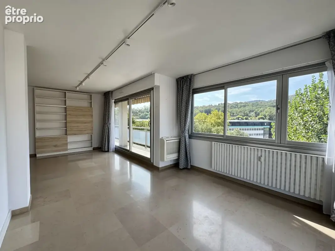 Spacieux appartement T6 de 135m2 - Triple expositions - Cave - photo 5