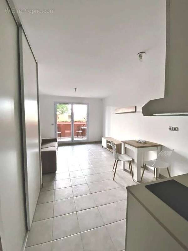 Appartement à LE CANNET