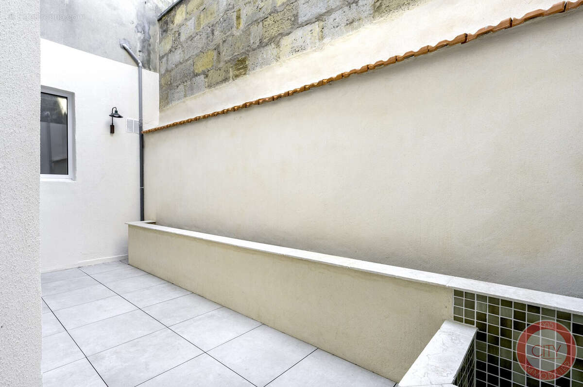 Appartement à BORDEAUX