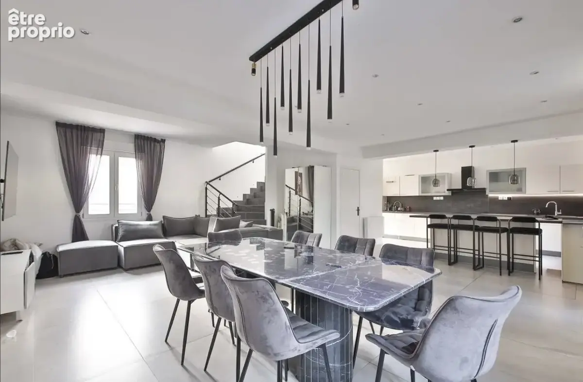 Maison 7 pièces 250 m² à vendre à Creteil (94000) - photo 2