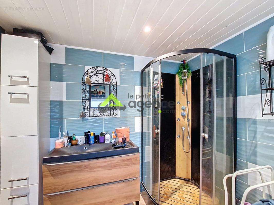 Maison à SAINT-VAURY