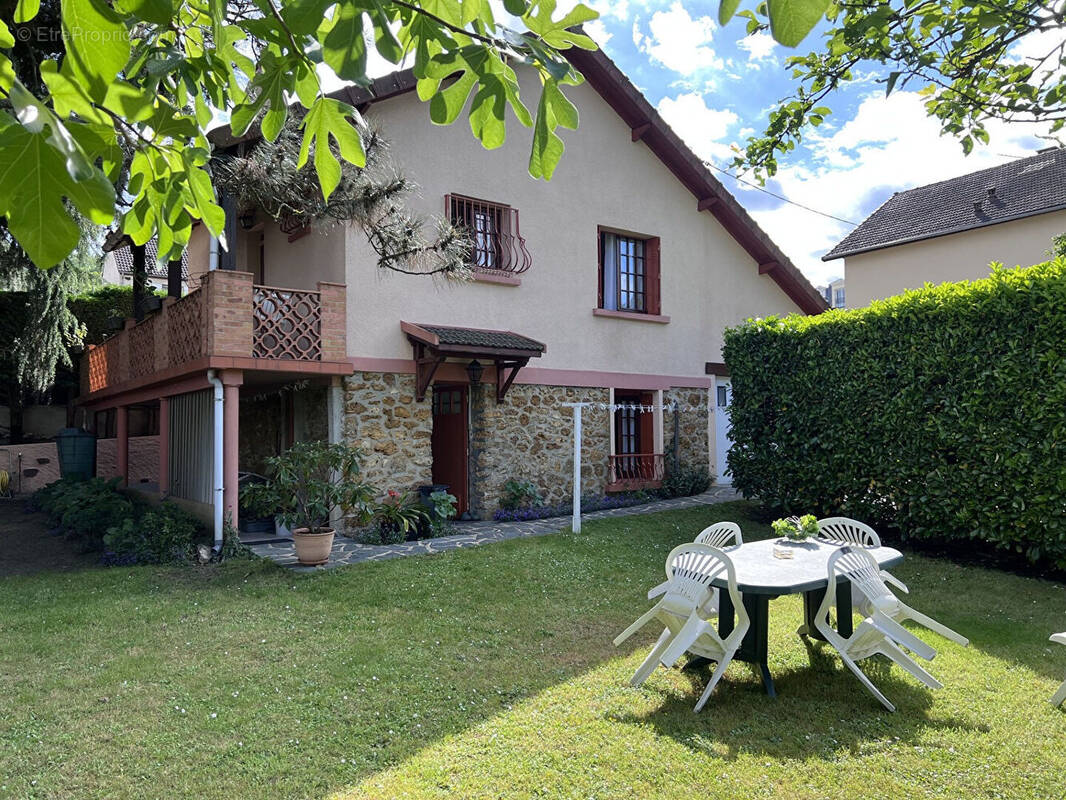 Maison à FRANCONVILLE